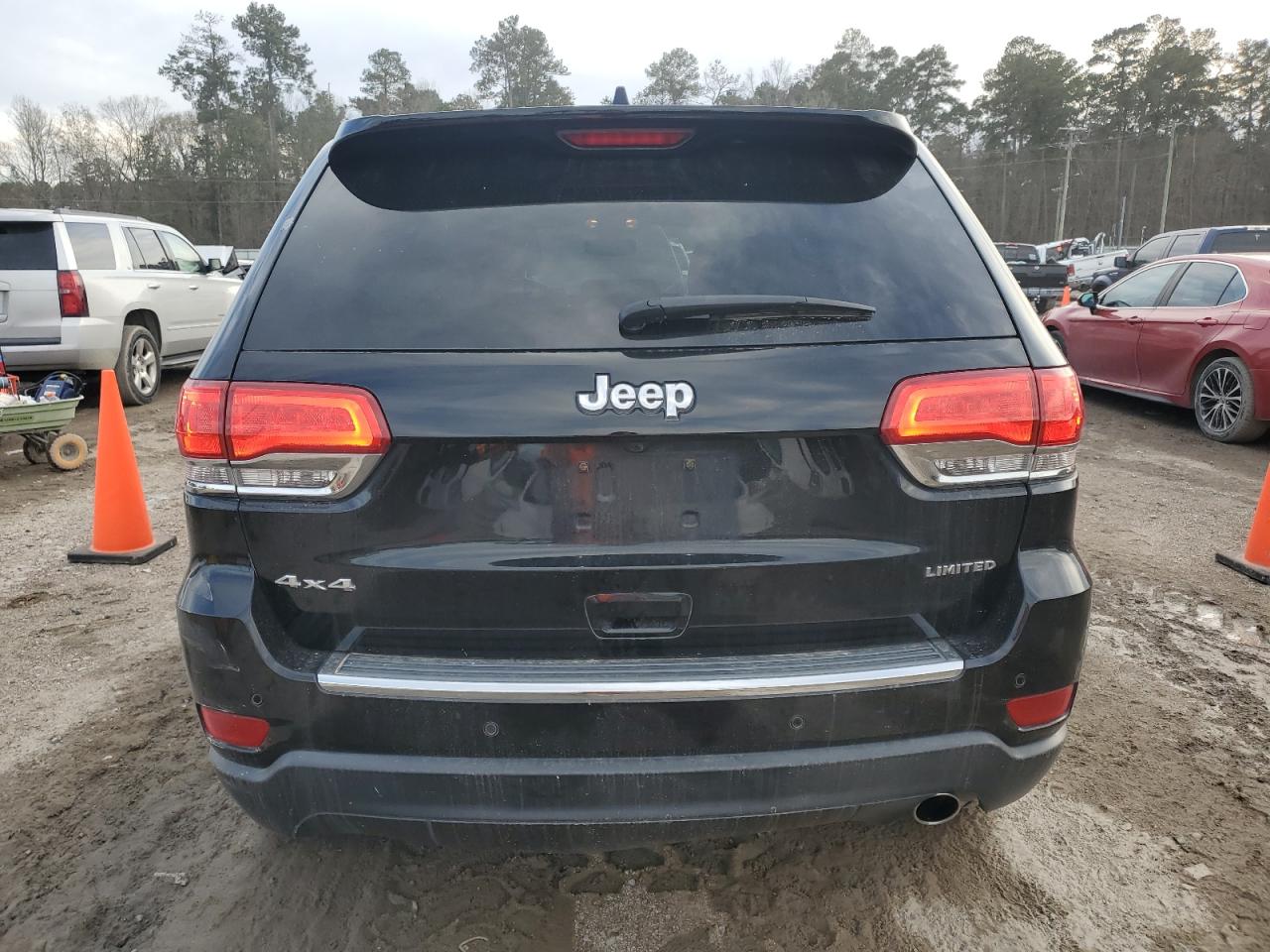 2017 Jeep Grand Cherokee - Image 6