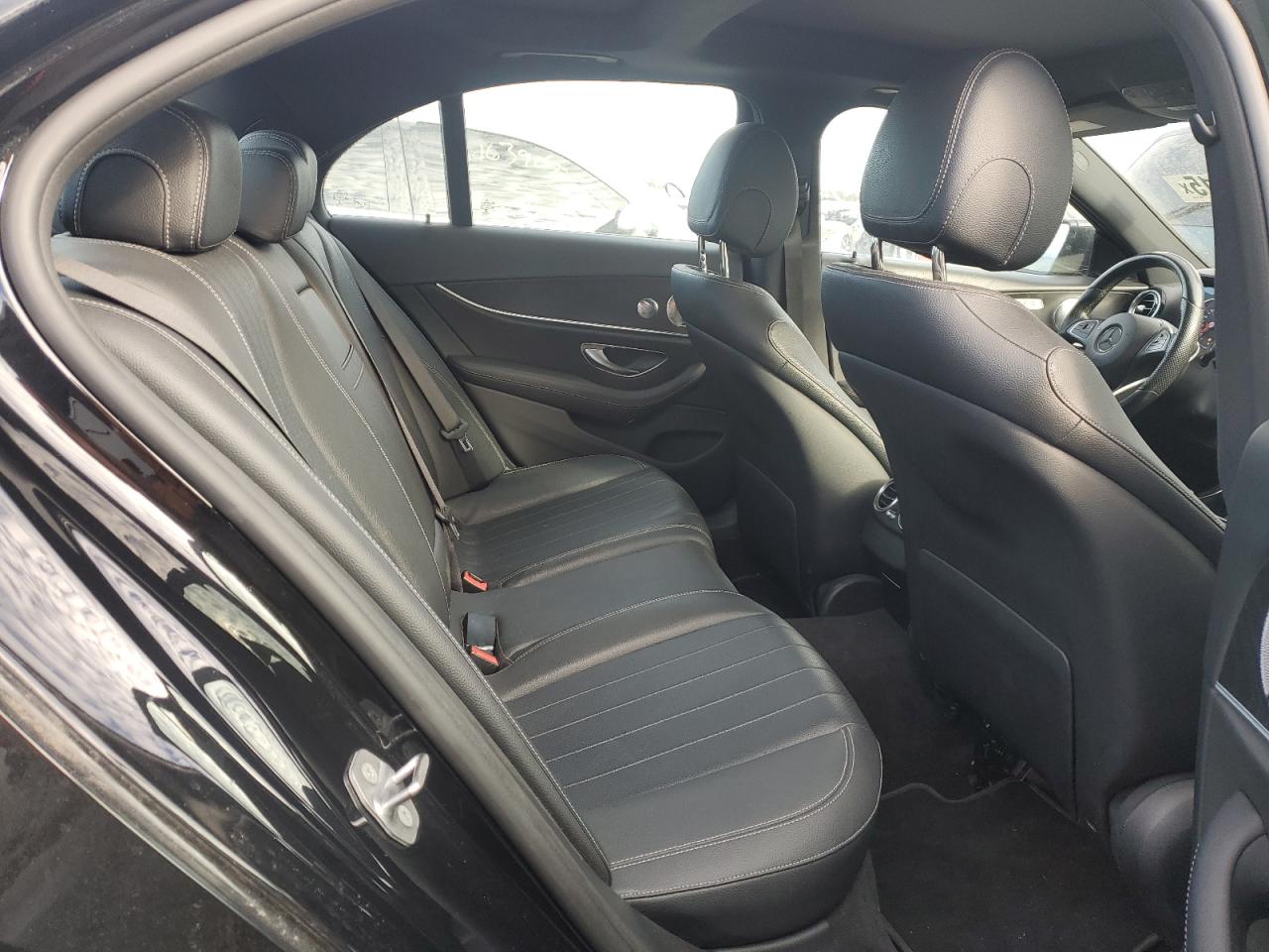 2017 Mercedes-Benz E-klasse - Image 10