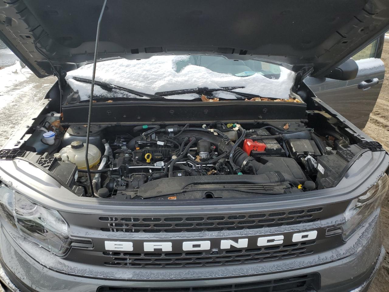 2023 Ford Bronco - Image 12