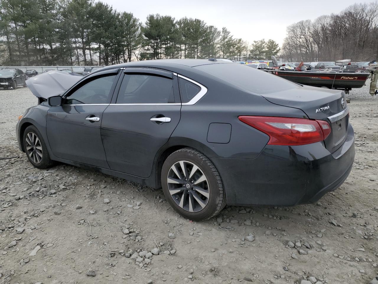 2018 Nissan Altima - Image 2
