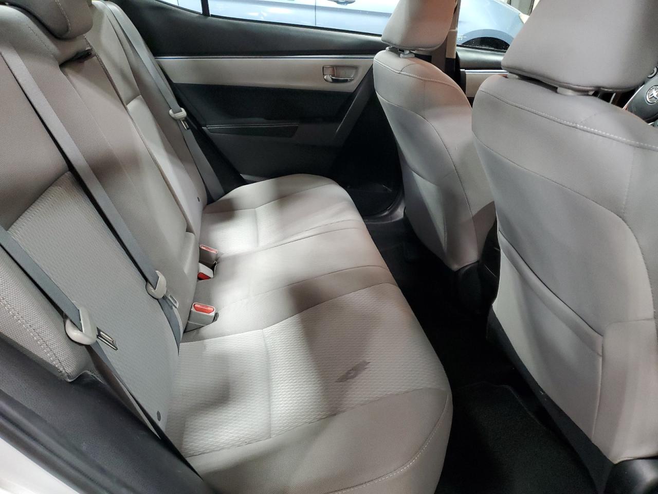 2016 Toyota Corolla - Image 10
