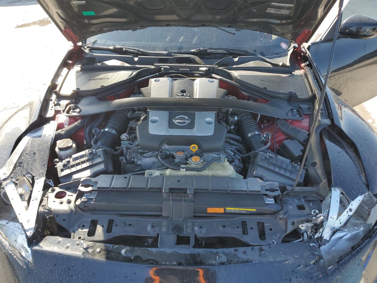 2015 Nissan 370Z - Image 12