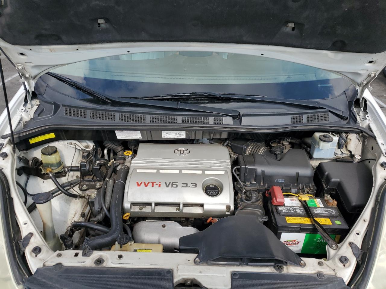 2004 Toyota Sienna - Image 12