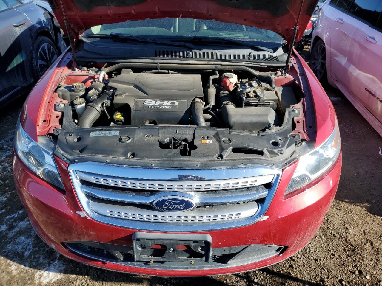 2011 Ford Taurus - Image 13