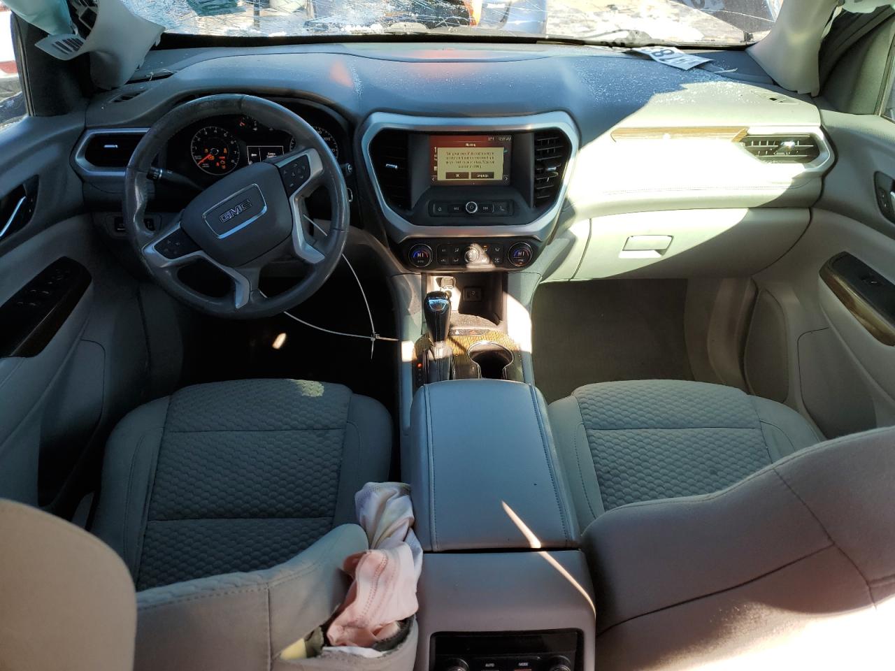 2018 GMC Acadia - Image 8