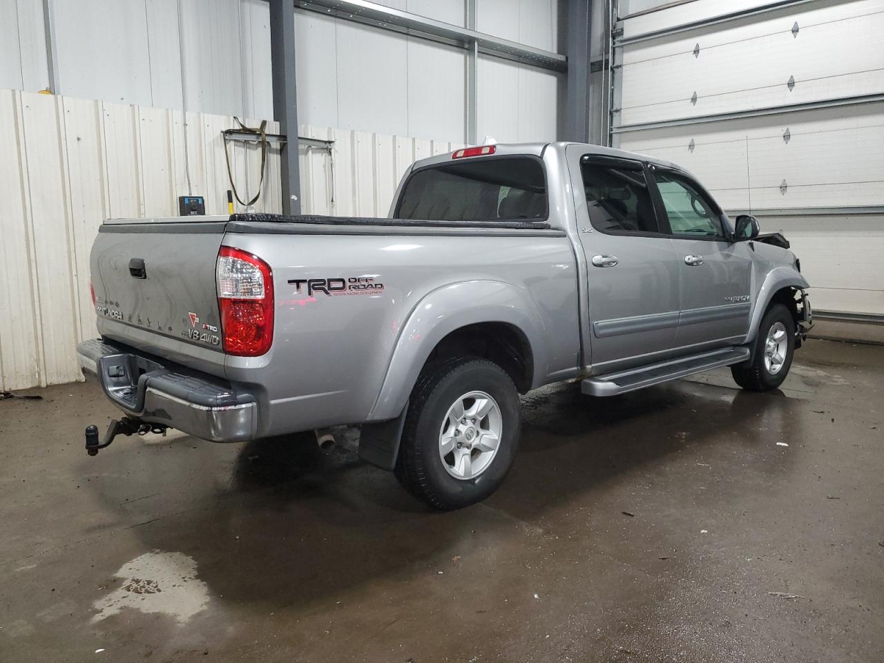 2004 Toyota Tundra - Image 3