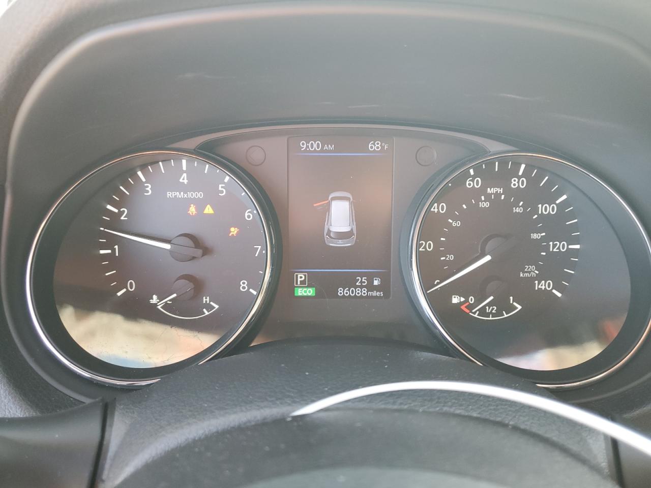 2020 Nissan Rogue - Image 9