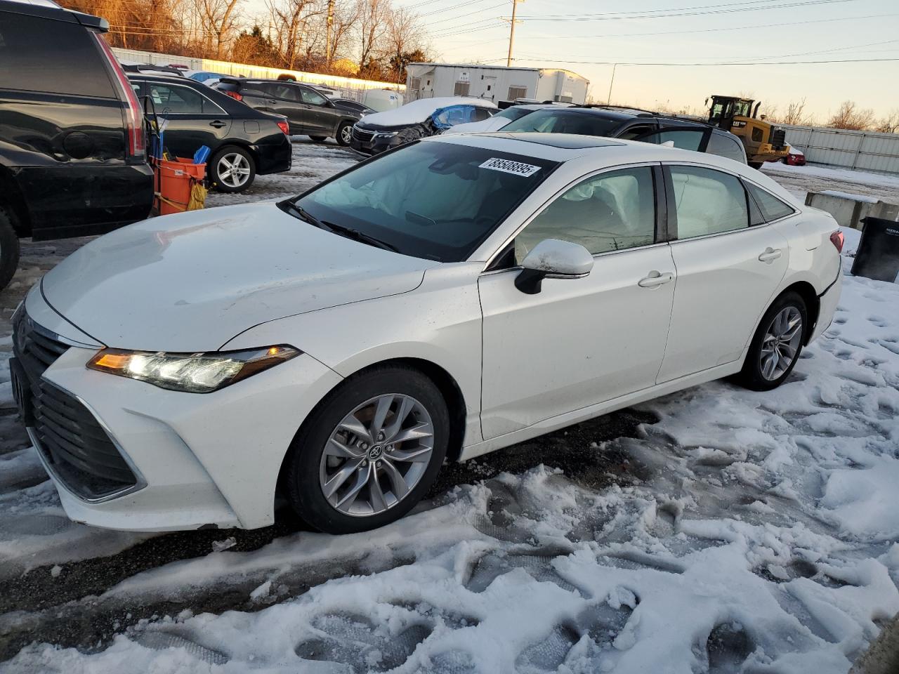 2021 Toyota Avalon - Image 1