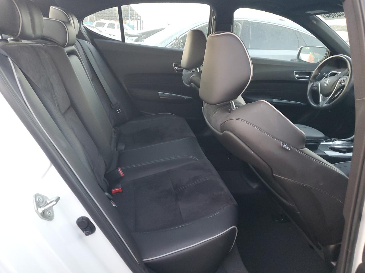 2019 Acura TLX - Image 10