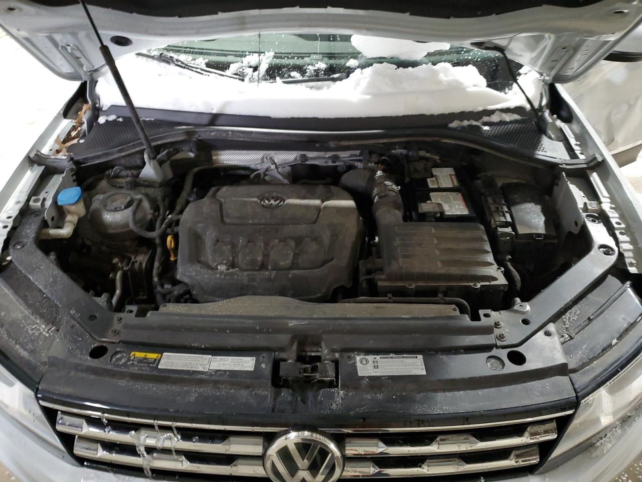 2018 Volkswagen Tiguan - Image 13