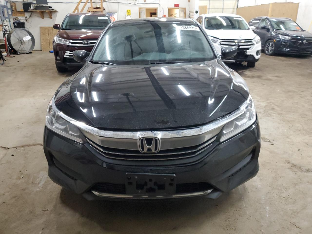 2016 Honda Accord - Image 5