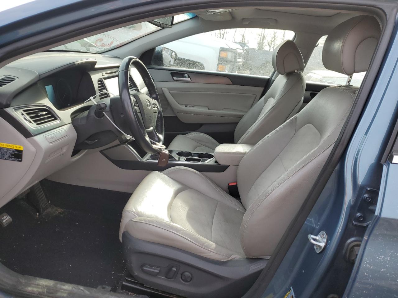 2017 Hyundai Sonata - Image 7