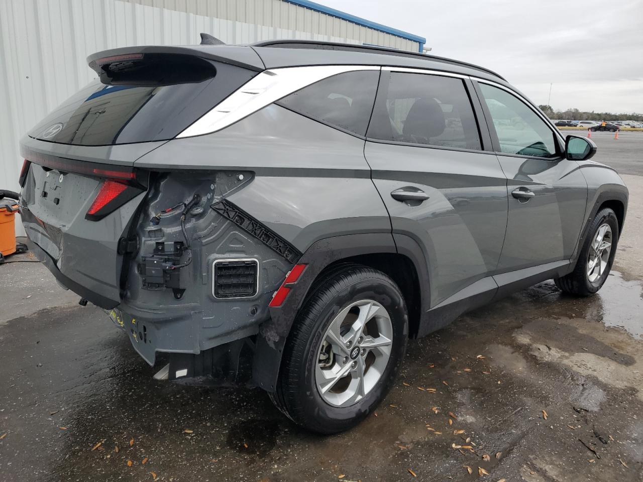 2024 Hyundai Tucson - Image 3