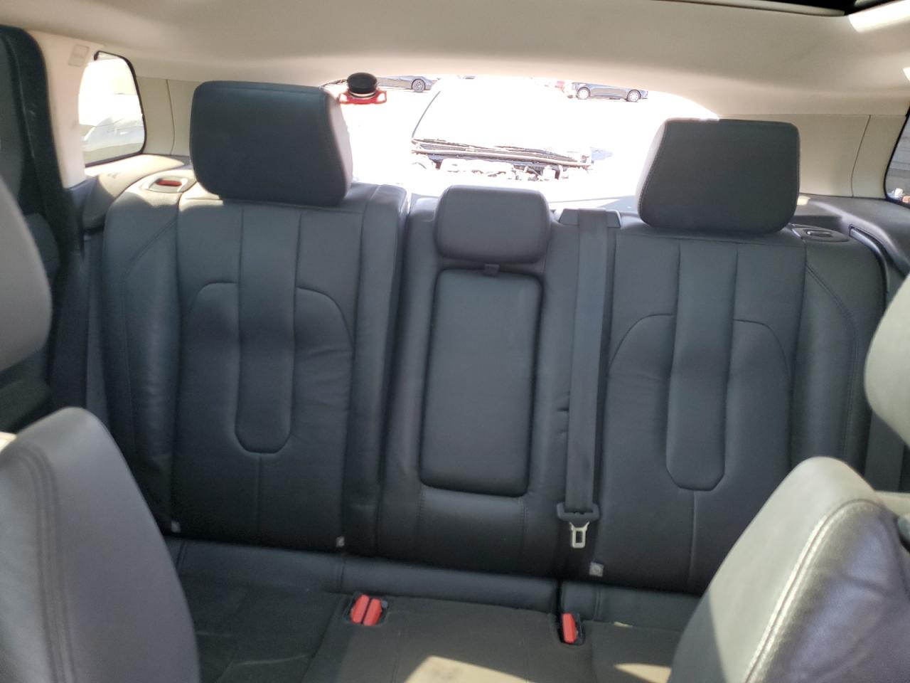 2015 Land Rover Range Rover - Image 10