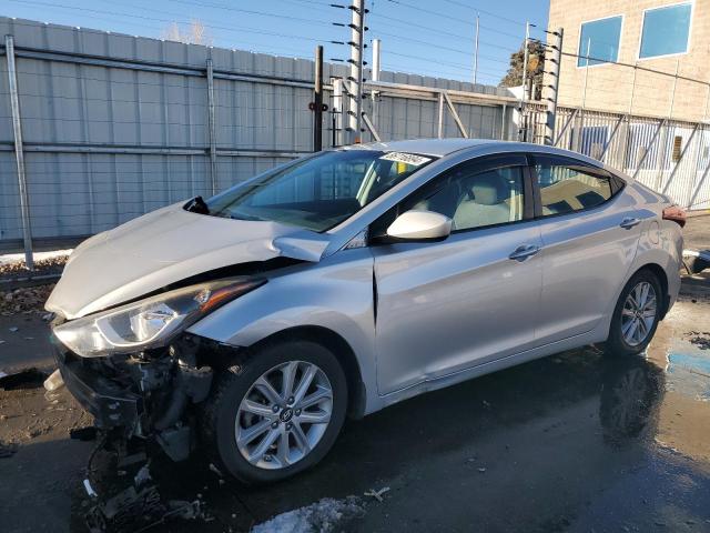  HYUNDAI ELANTRA 2015 Srebrny