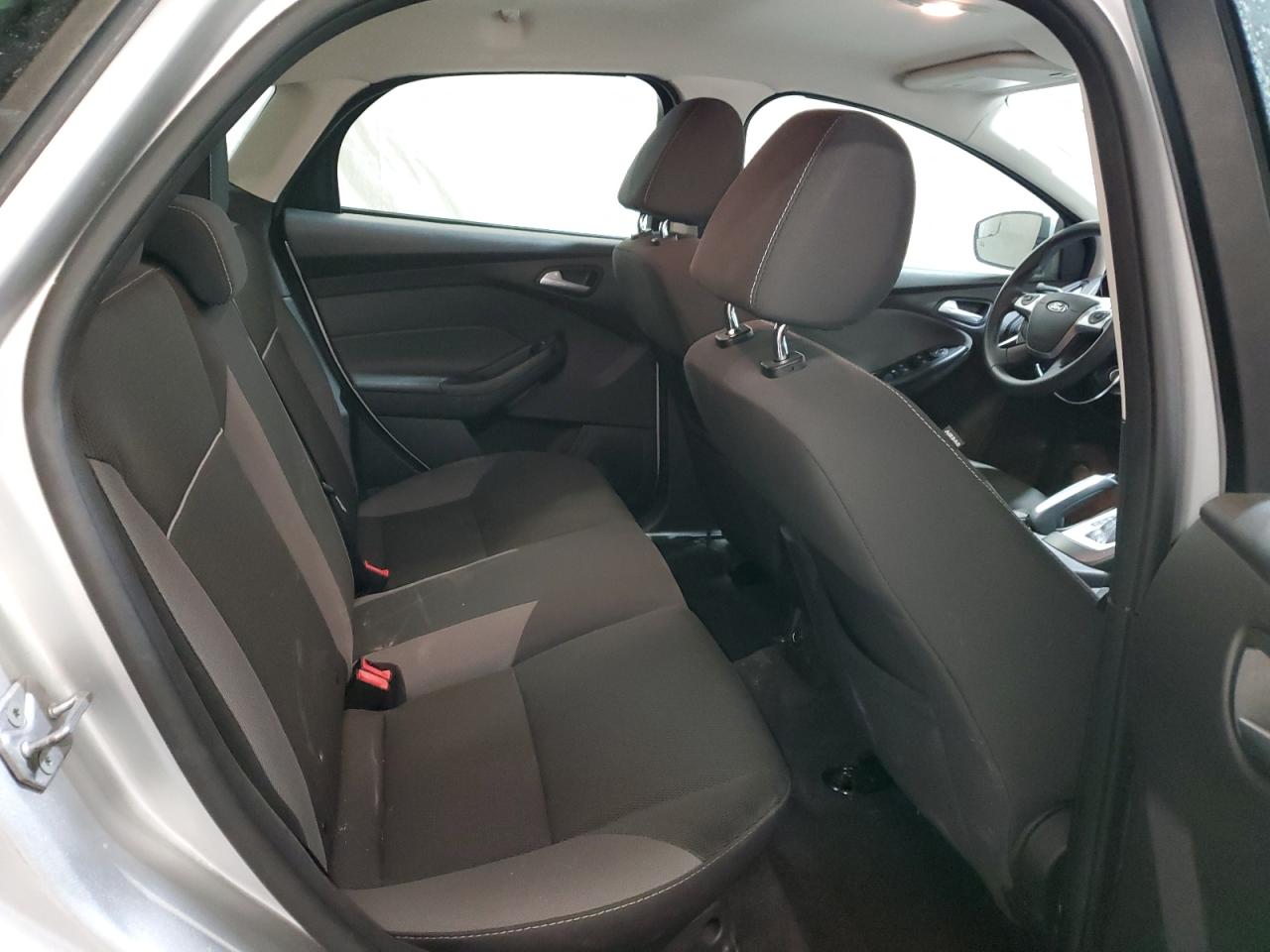 2014 Ford Focus - Image 11