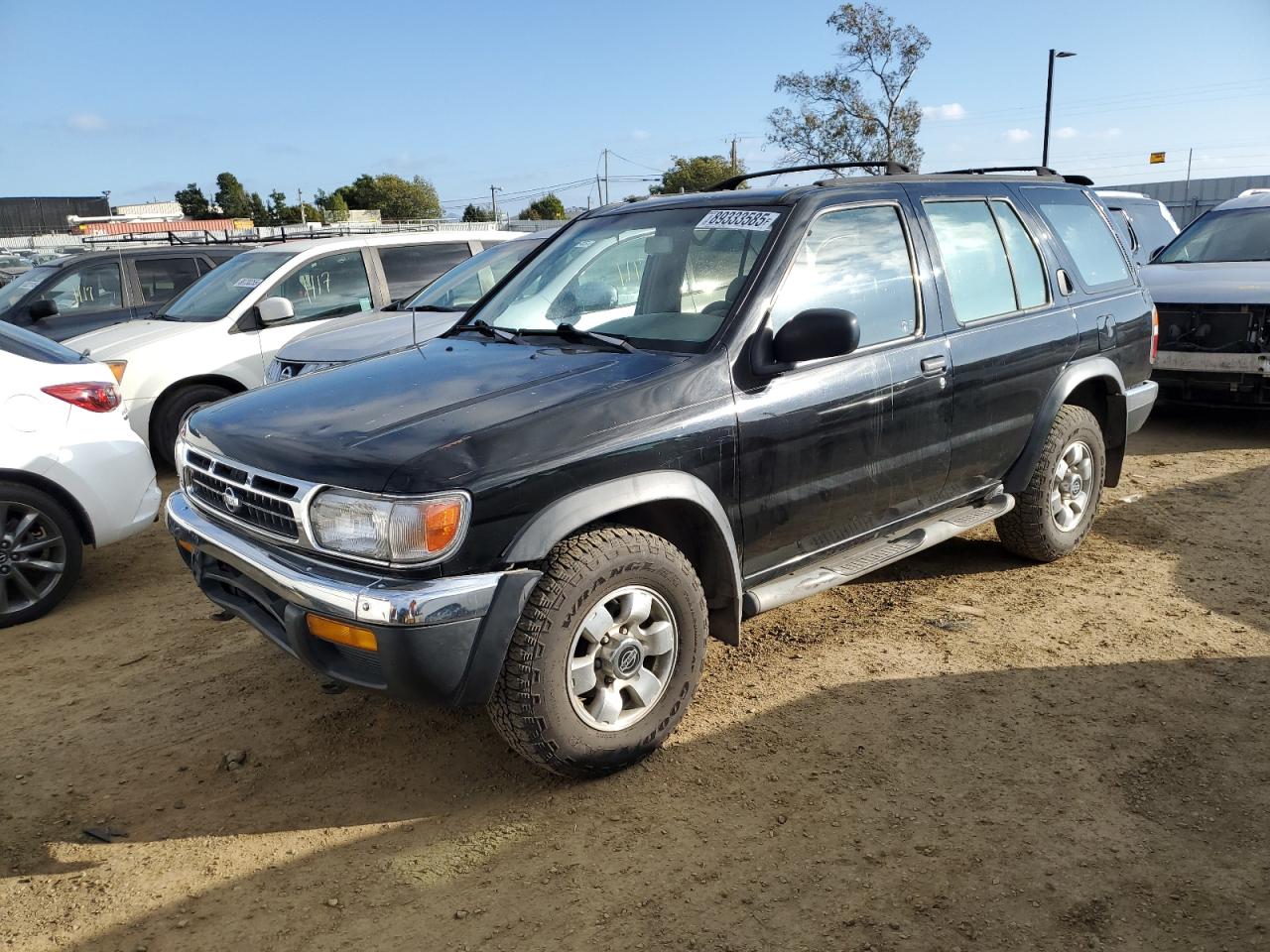 1999 Nissan Pathfinder - Image 1