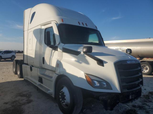 2021 Freightliner Cascadia 126 