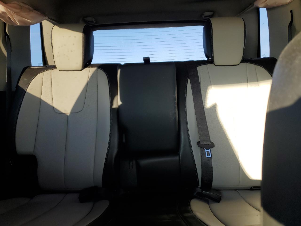 2016 GMC Terrain - Image 10