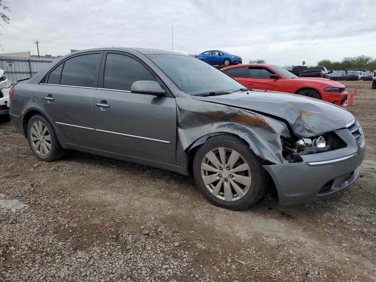 2009 Hyundai Sonata - Image 4
