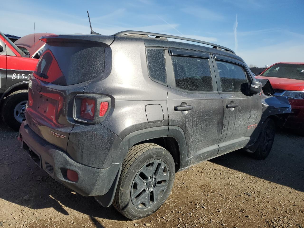2018 Jeep Renegade - Image 3