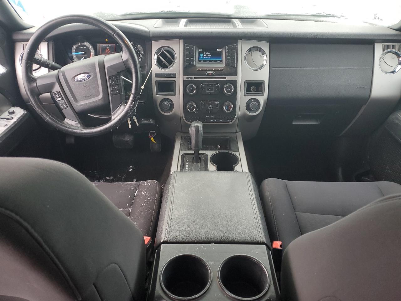 2017 Ford Expedition - Image 8