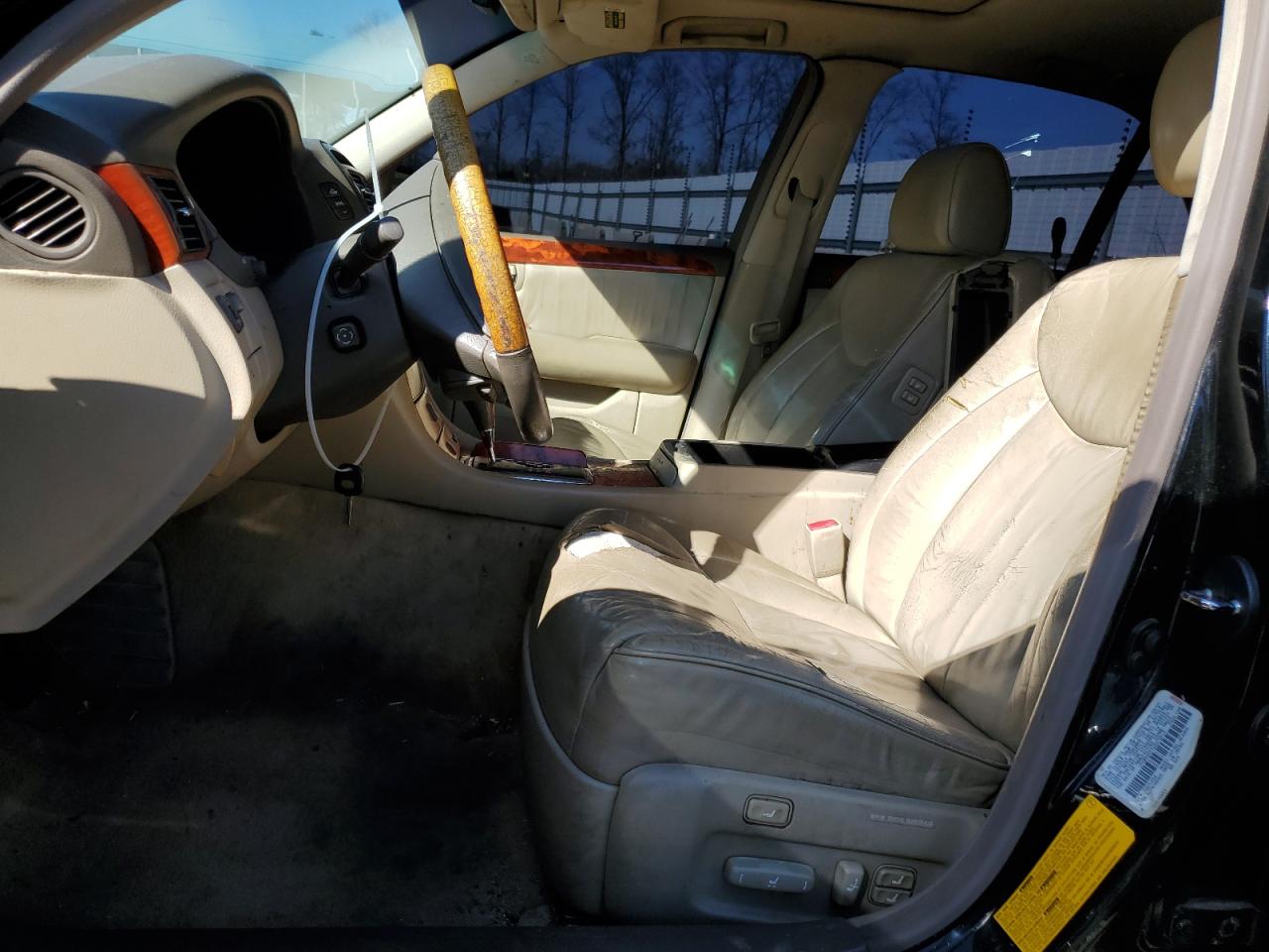 2002 Lexus LS - Image 7