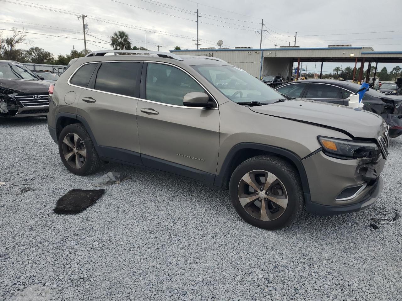 2019 Jeep Grand Cherokee - Image 4