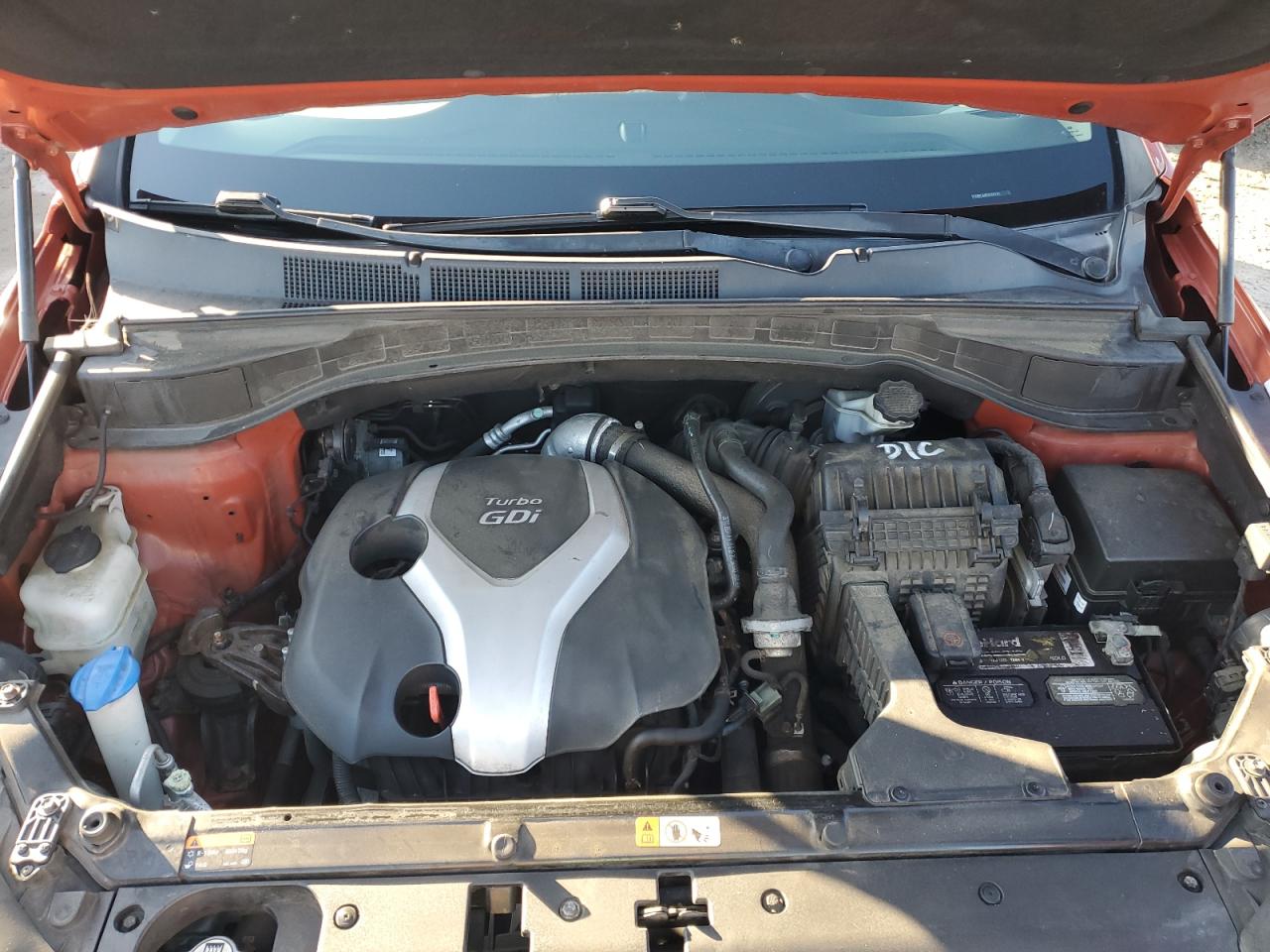 2014 Hyundai Santa Fe - Image 12
