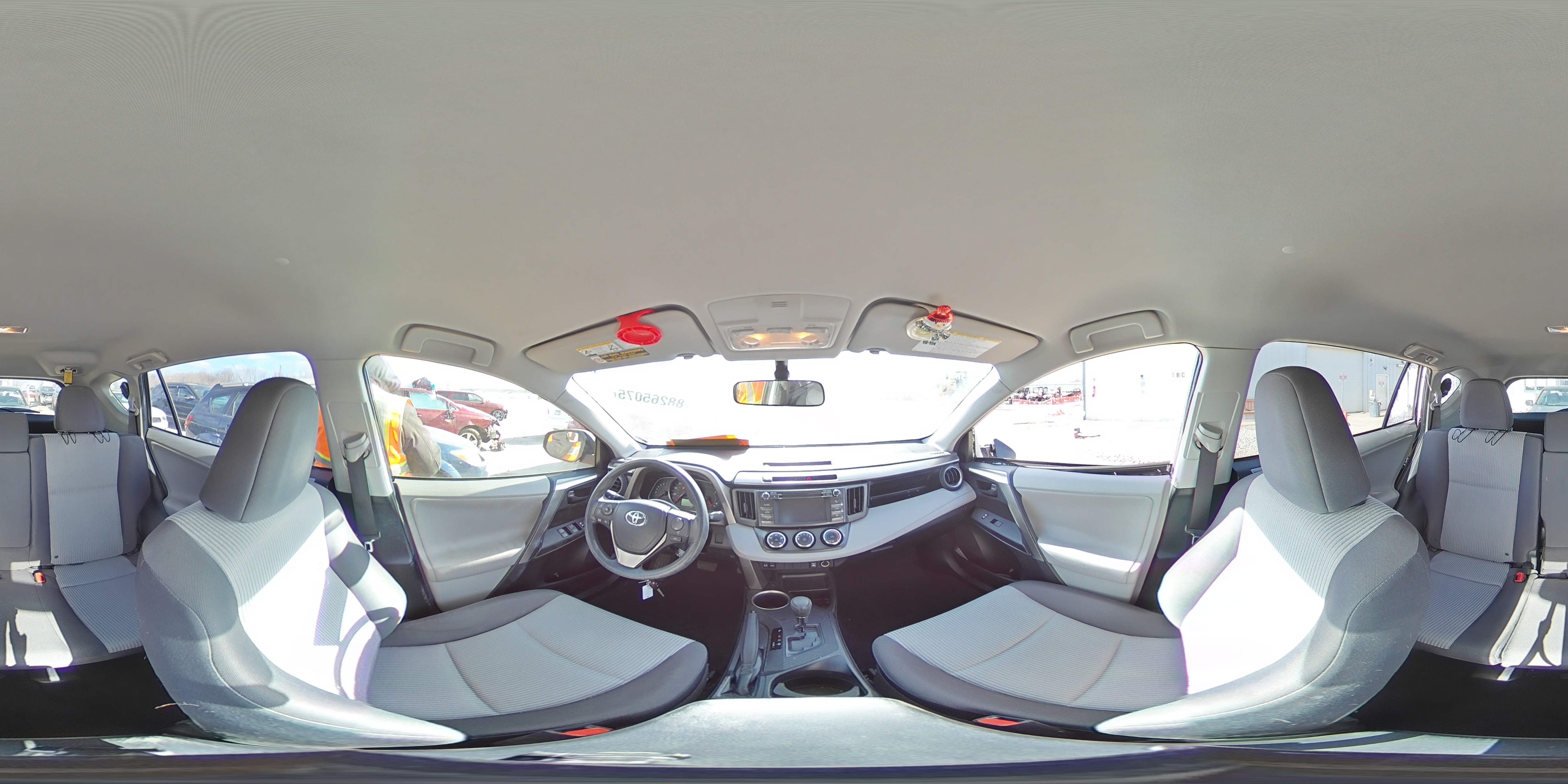 2013 Toyota RAV 4 - Image 15