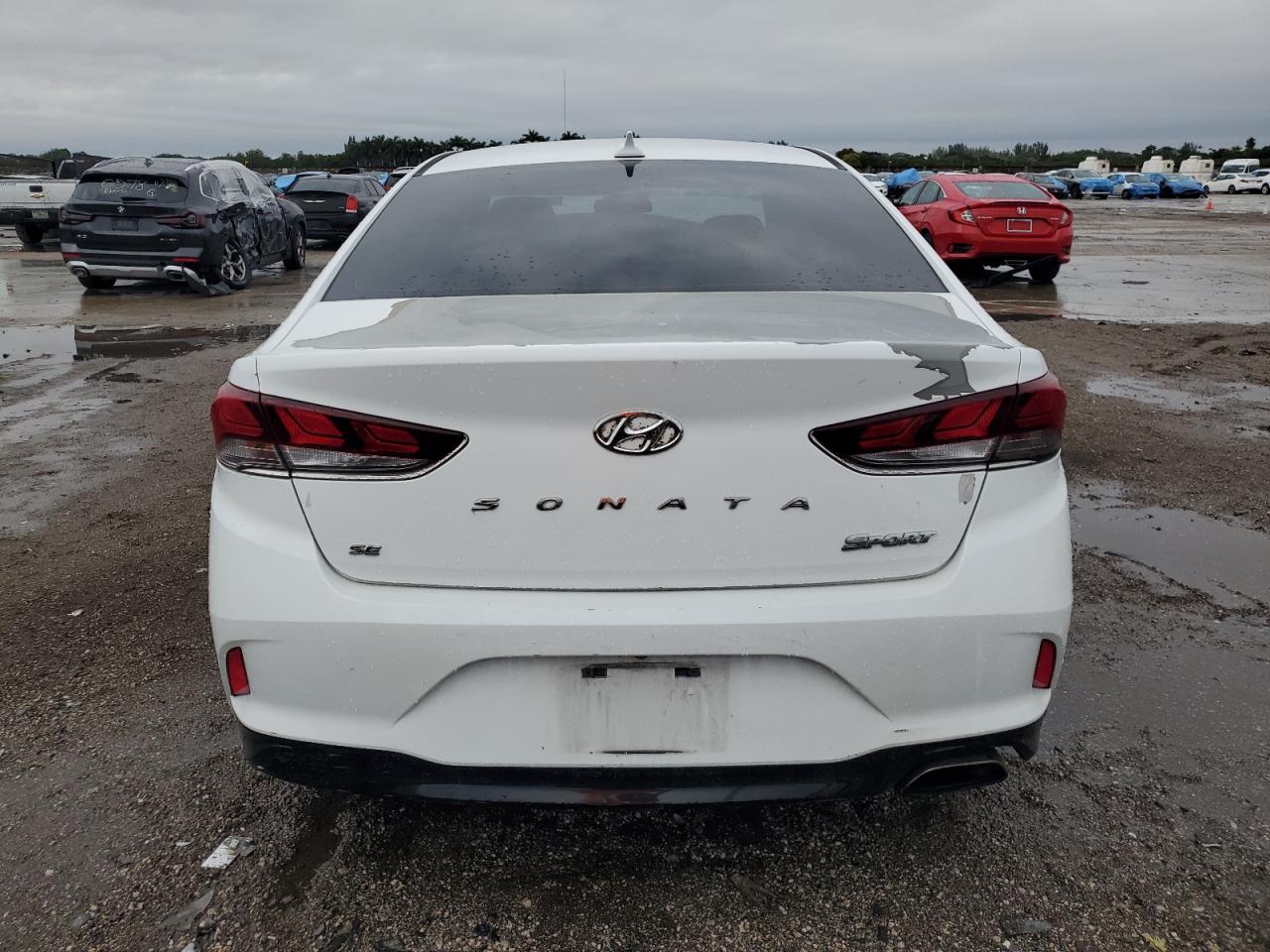 2018 Hyundai Sonata - Image 6