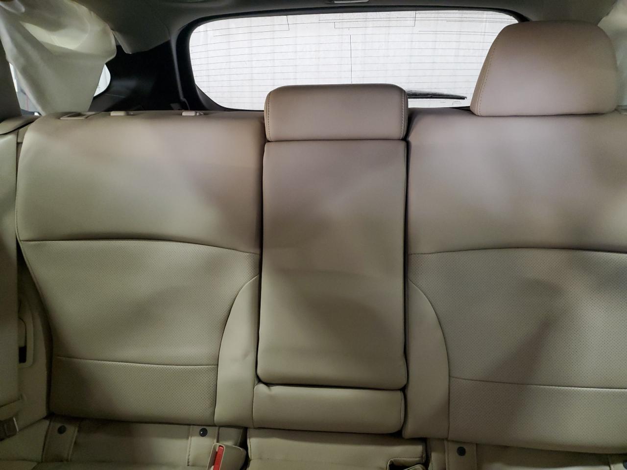 2018 Subaru Outback - Image 10