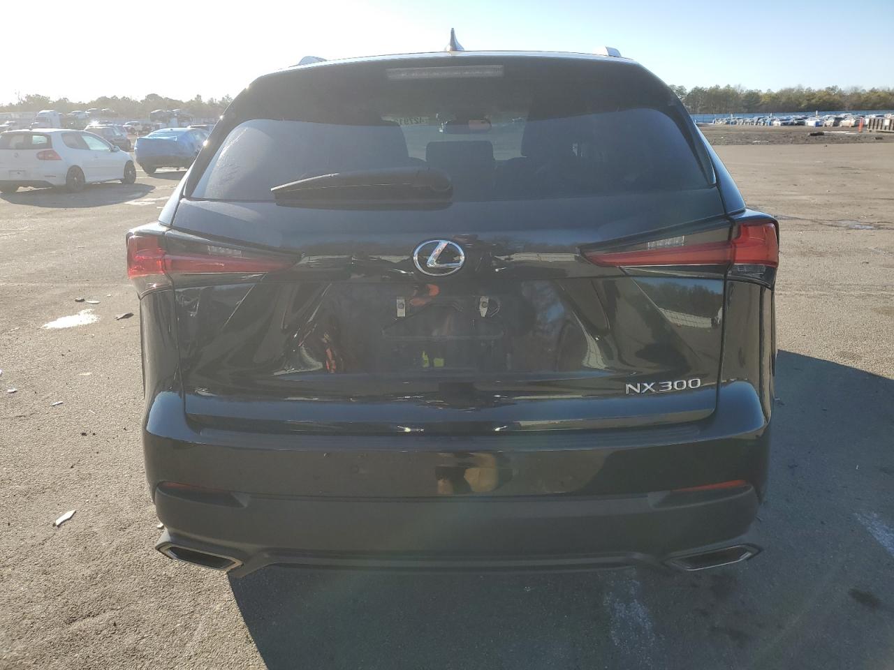 2018 Lexus NX - Image 6