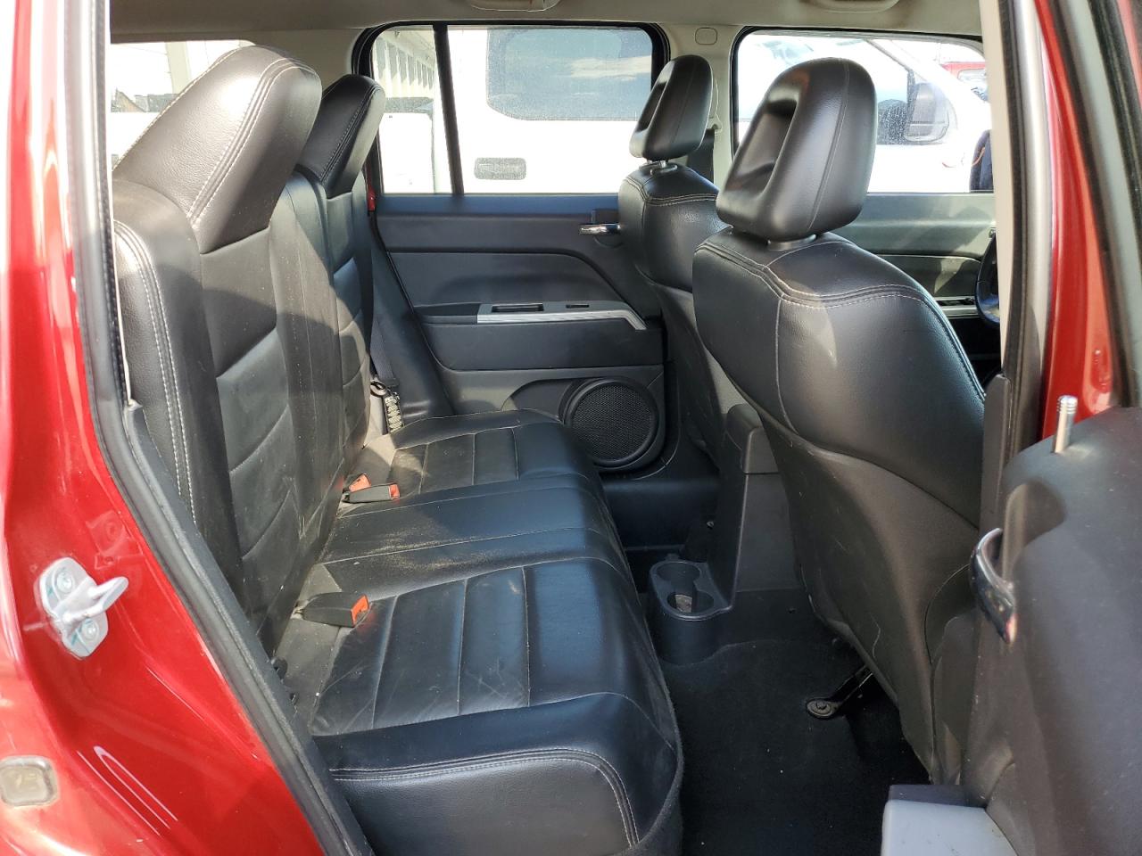 2008 Jeep Liberty (Patriot) - Image 11