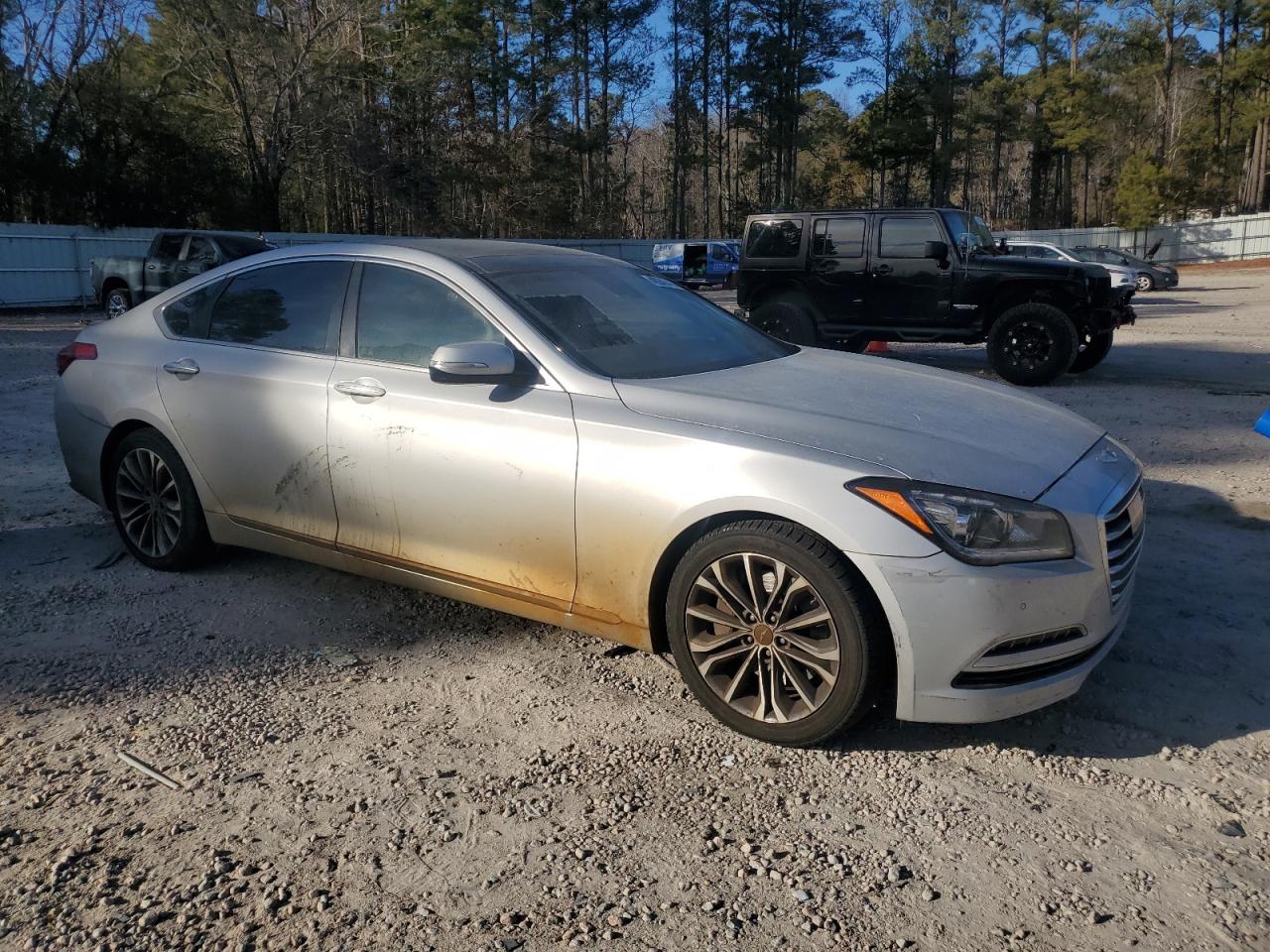 2015 Hyundai Genesis - Image 4