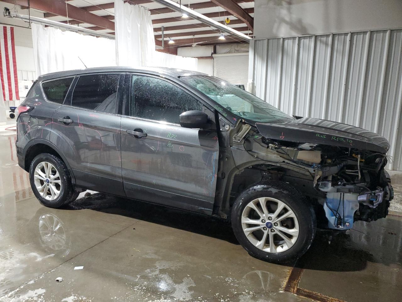 2017 Ford Escape - Image 4