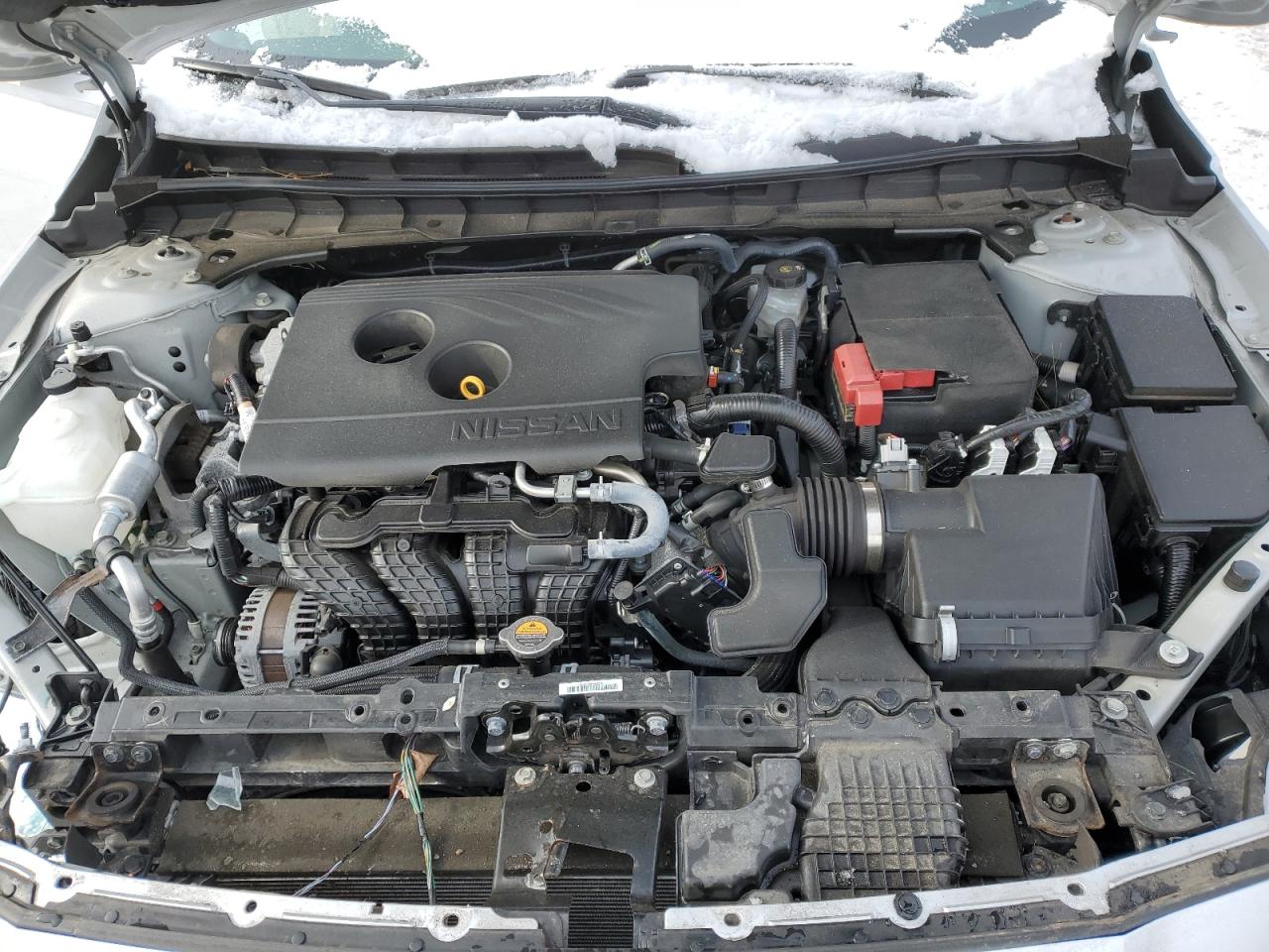 2020 Nissan Altima - Image 12