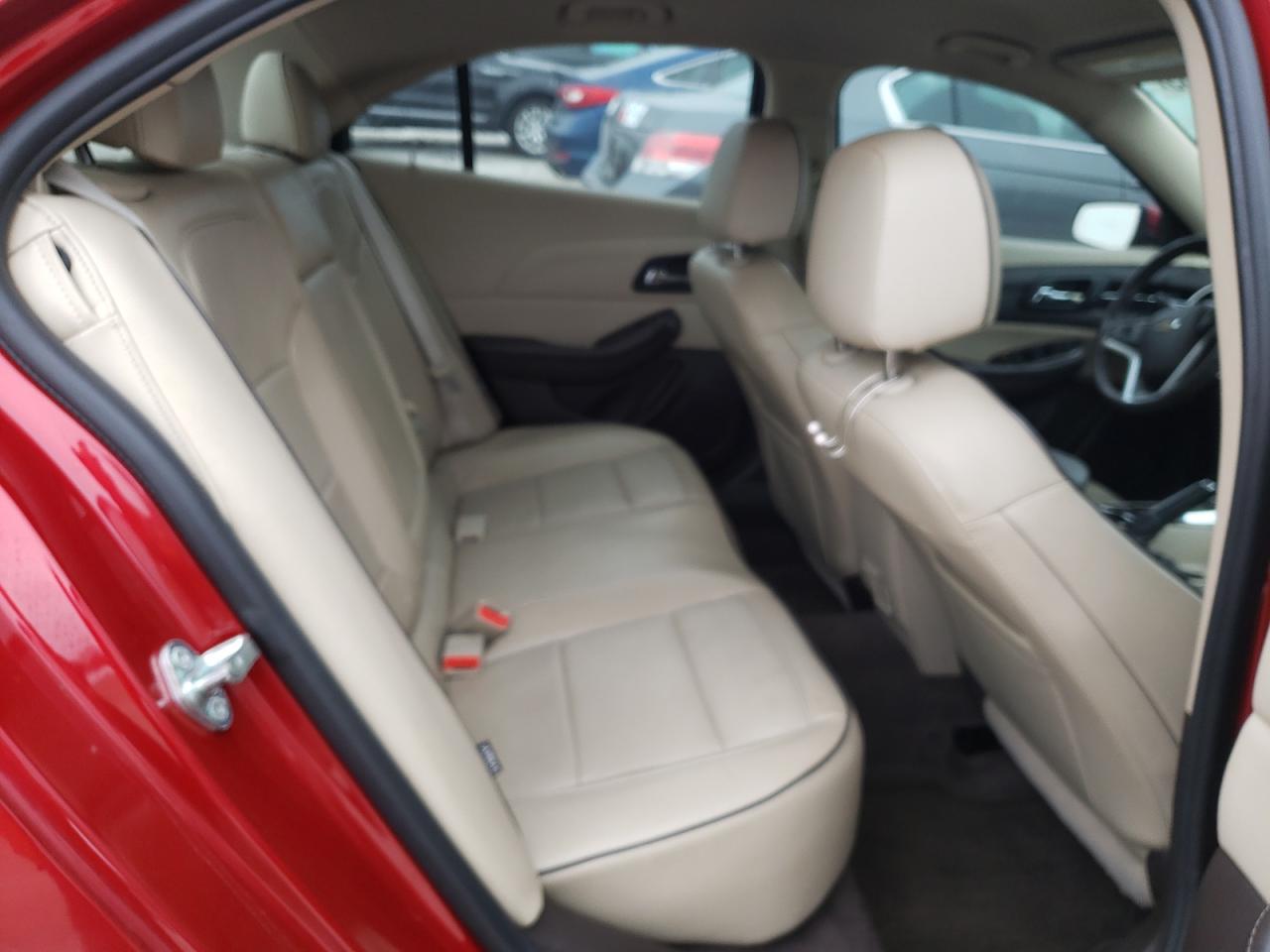 2014 Chevrolet Malibu - Image 10