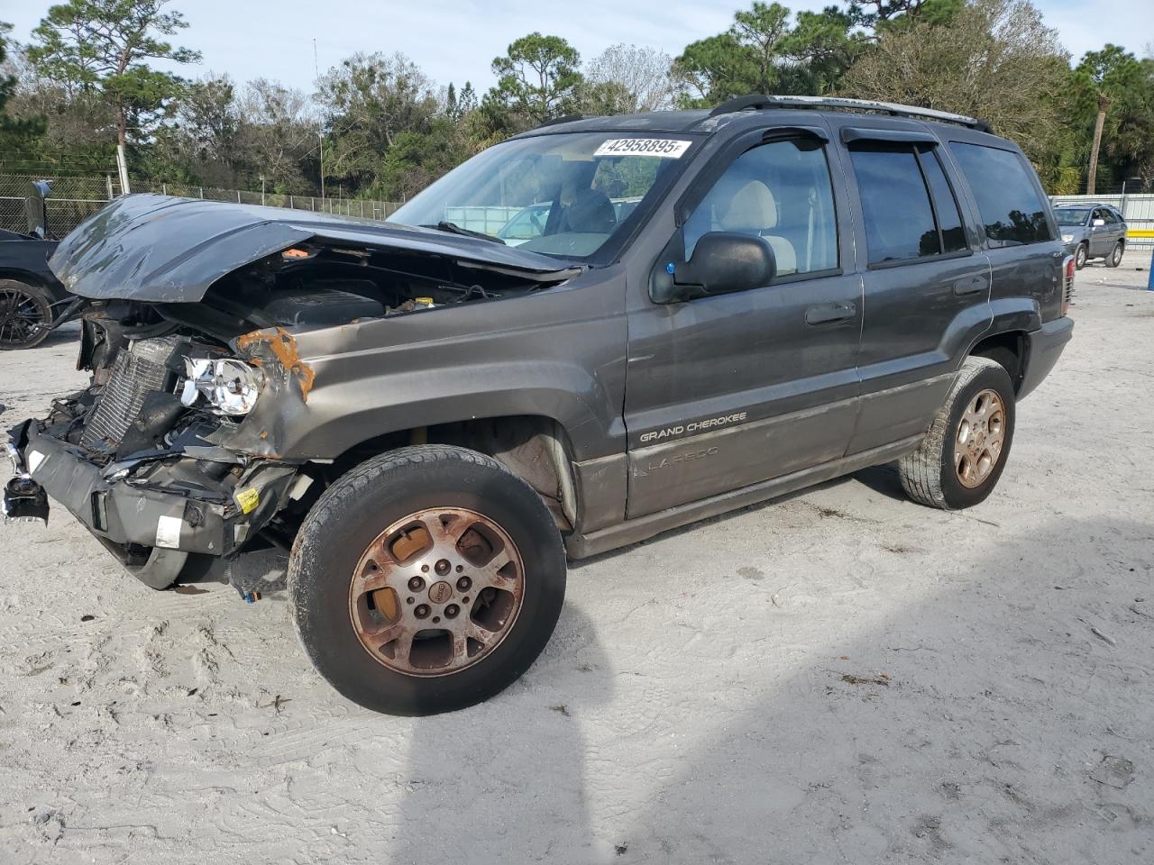 2000 Jeep Grand Cherokee - Image 1