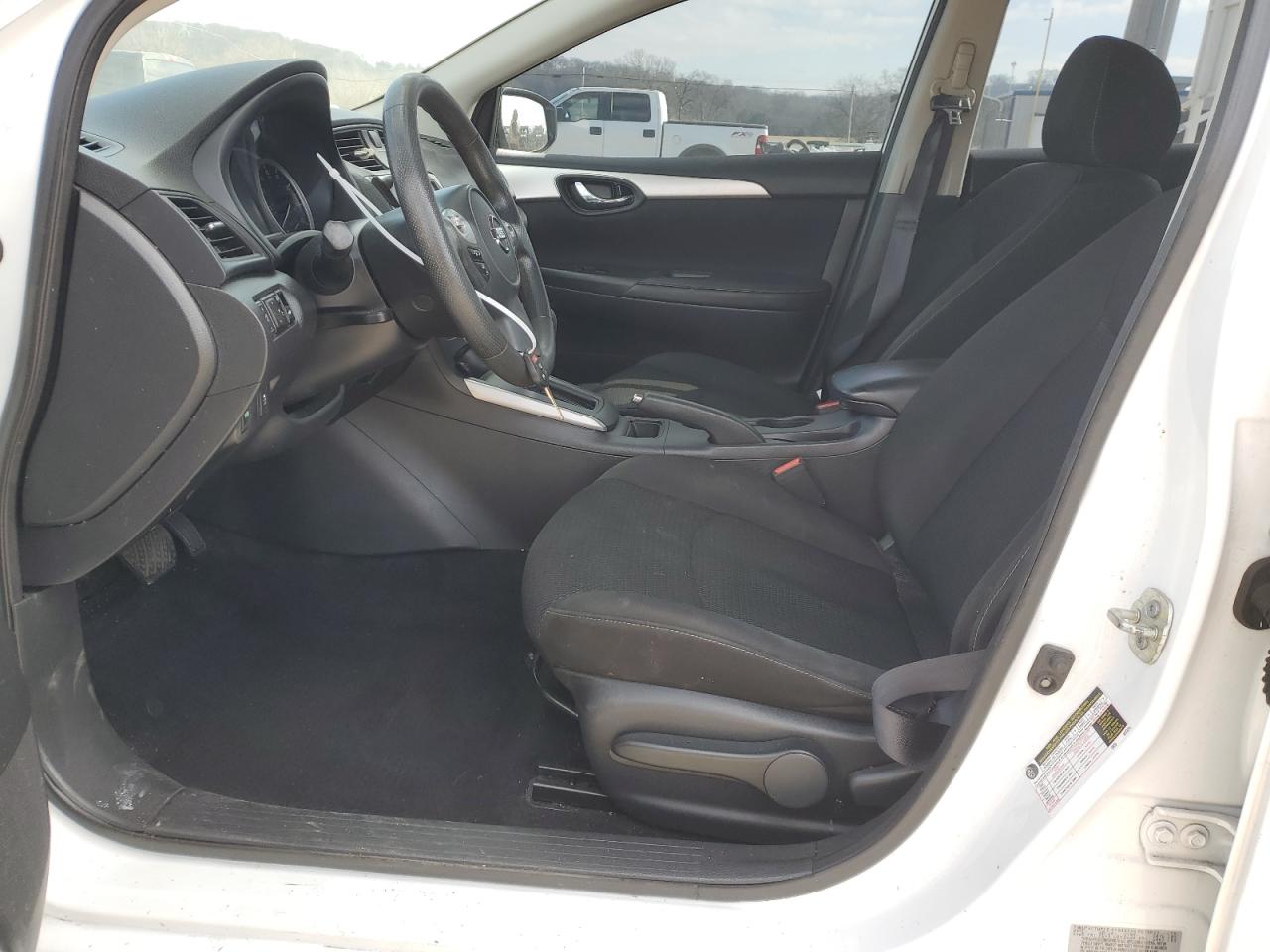 2019 Nissan Sentra - Image 7