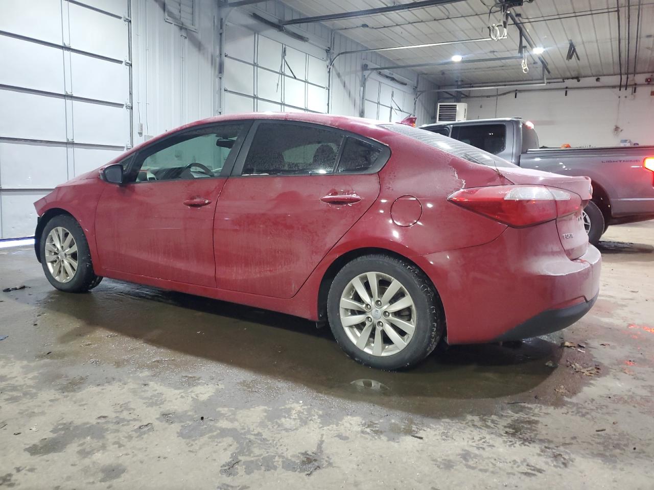 2016 Kia Forte - Image 2