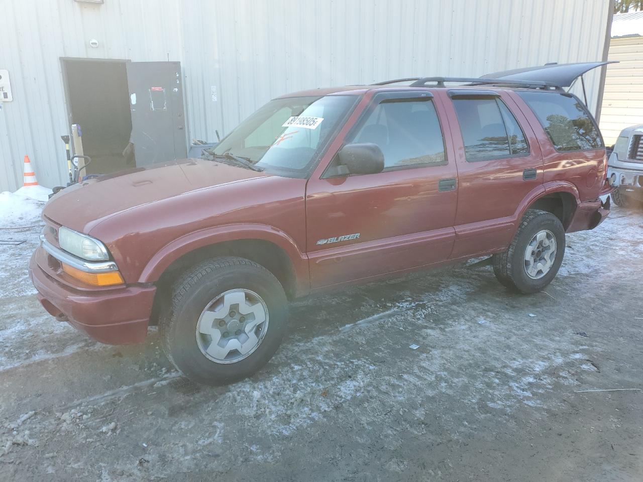 2004 Chevrolet Blazer - Image 1