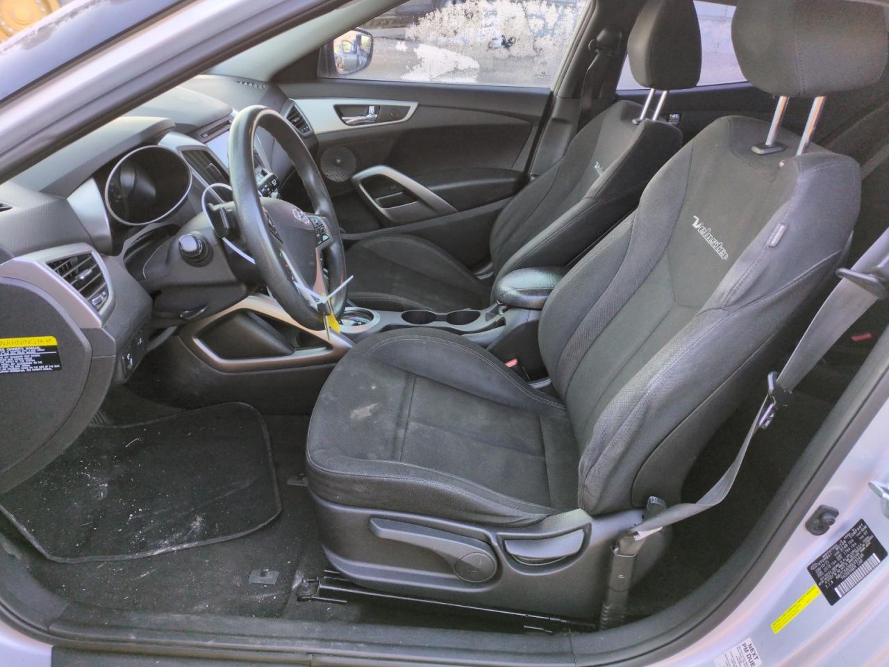 2016 Hyundai Veloster VIN: KMHTC6AD8GU265496 Lot: 87926045