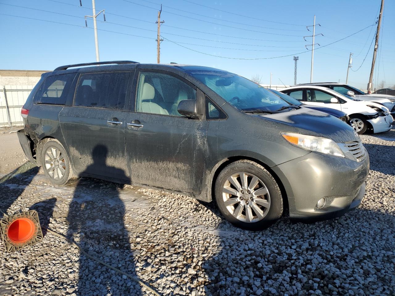 2011 Toyota Sienna - Image 4