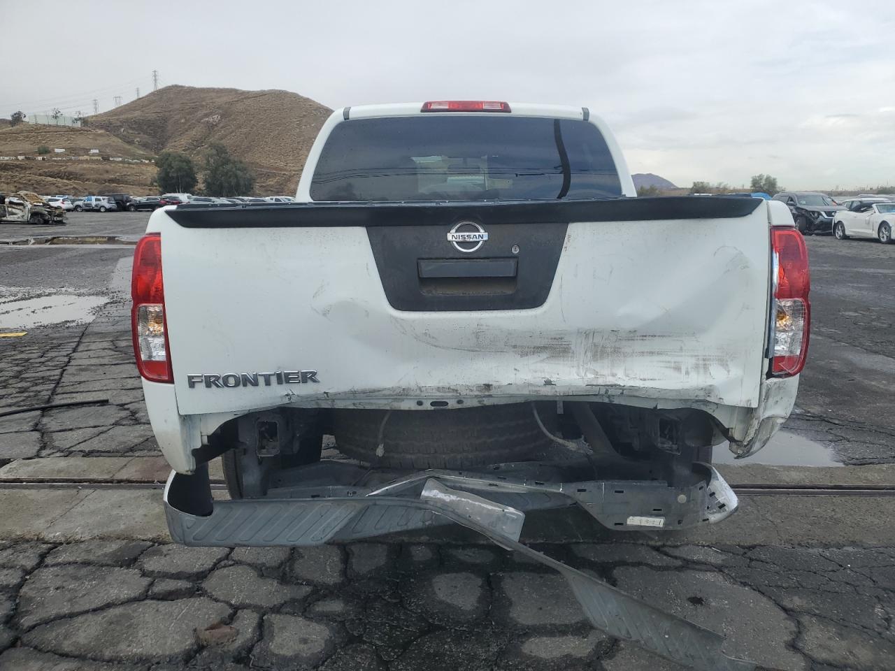 2015 Nissan Navara (Frontier) - Image 6