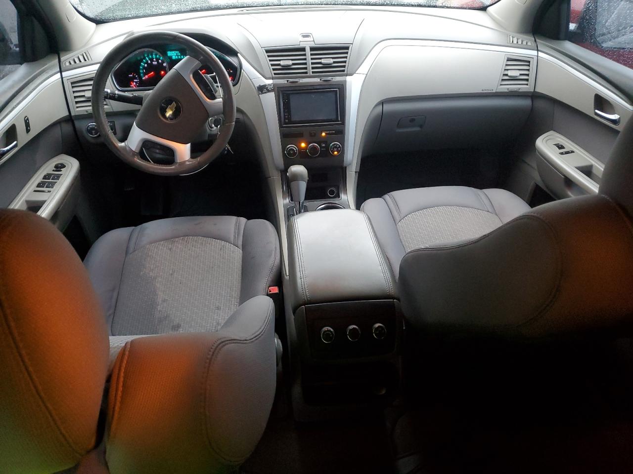 2011 Chevrolet Traverse - Image 8
