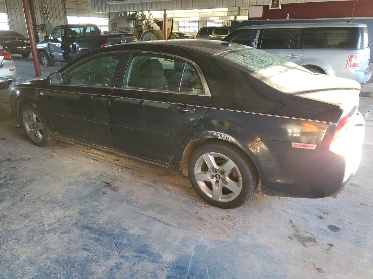 2008 Chevrolet Malibu - Image 2