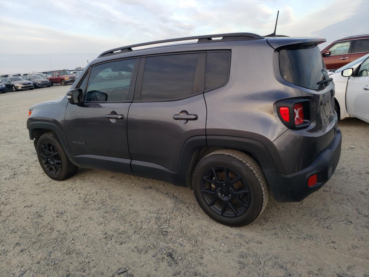 2019 Jeep Renegade - Image 2