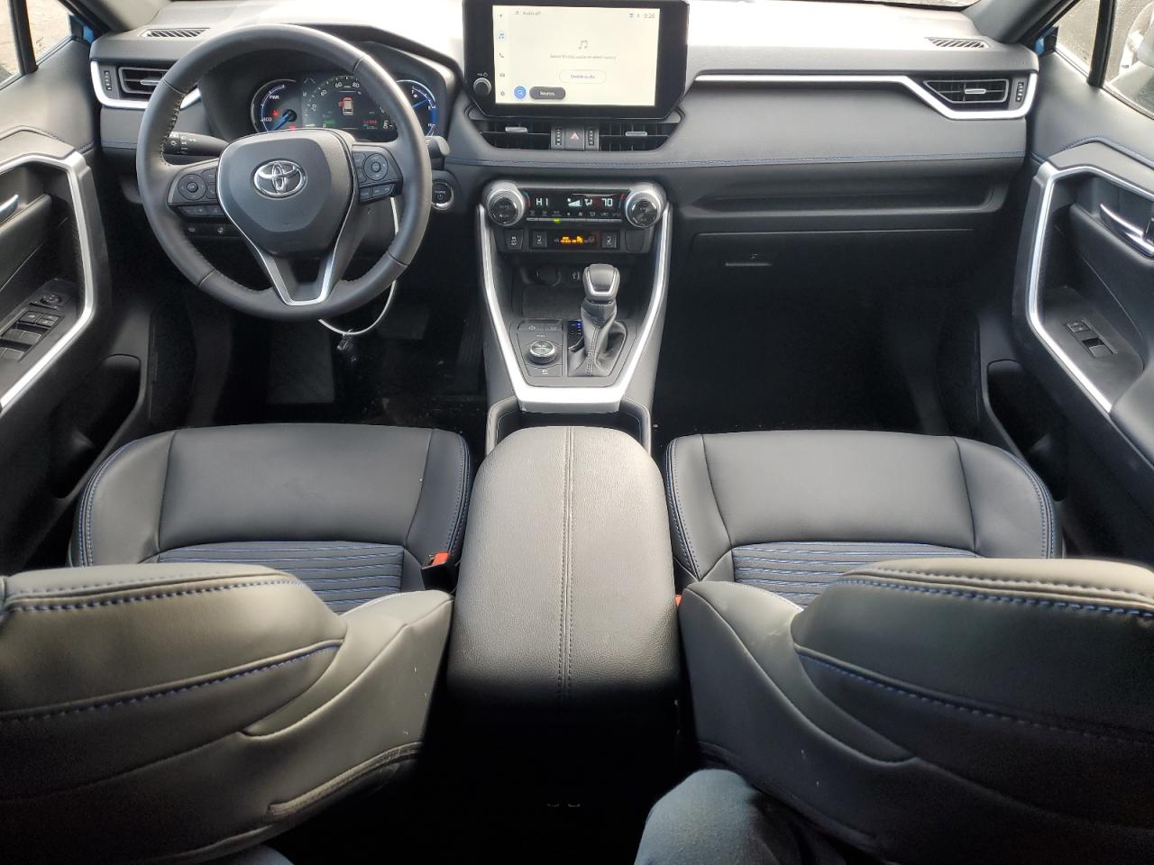 2024 Toyota RAV 4 - Image 8