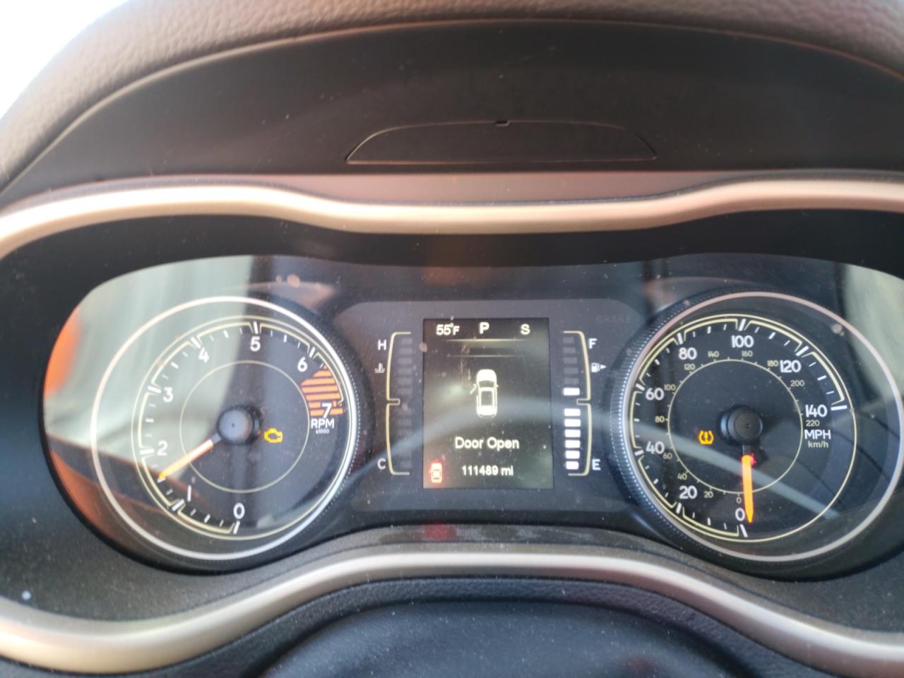 2016 Jeep Grand Cherokee - Image 9